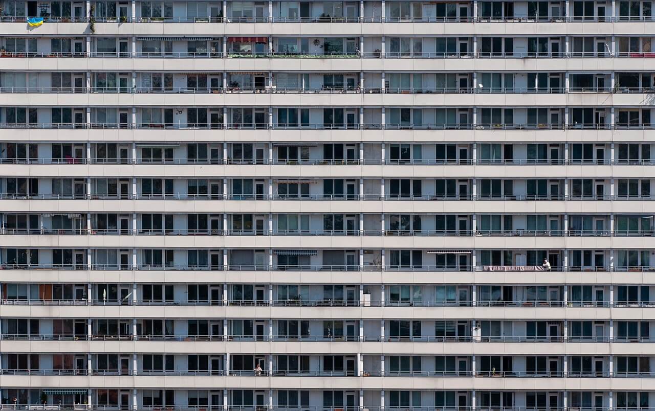 Sprzedaż budynków wielolokalowych